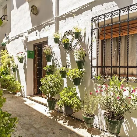 Casa Con Patio Y Terraza En Barrio Historico De La Villa, Junto Al Adarve Priego De Cordoba Exterior photo