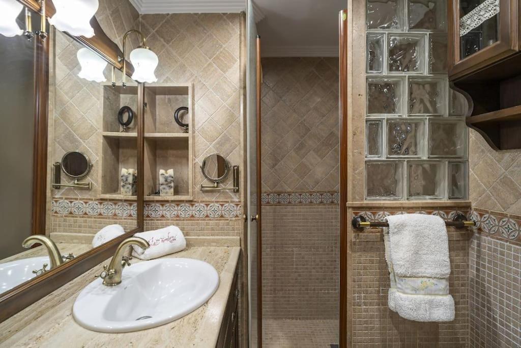Appartement Casa Con Patio Y Terraza En Barrio Historico De La Villa, Junto Al Adarve