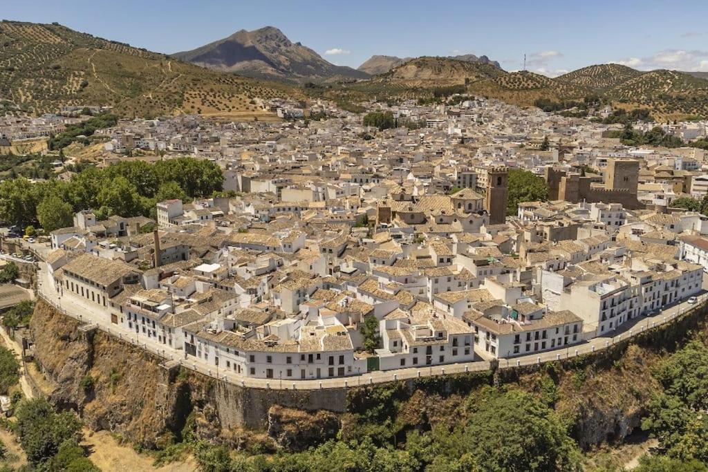 Casa Con Patio Y Terraza En Barrio Historico De La Villa, Junto Al Adarve Priego de Córdoba